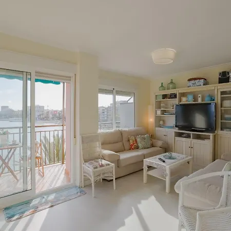 Sunday Lights By Fidalsa Apartment